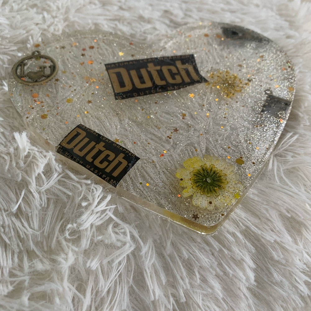 Heart resin tray